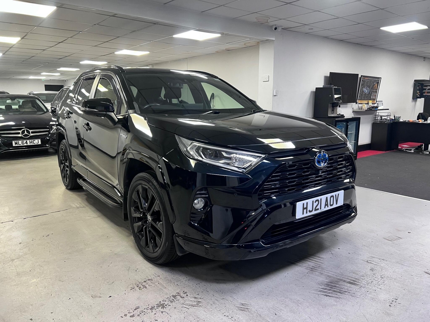 [ berth ]Toyota RAV4