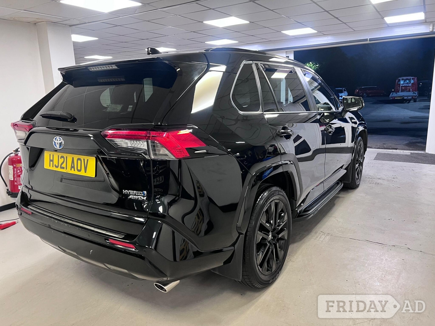 Toyota RAV4 2021 - Cars in Stroud