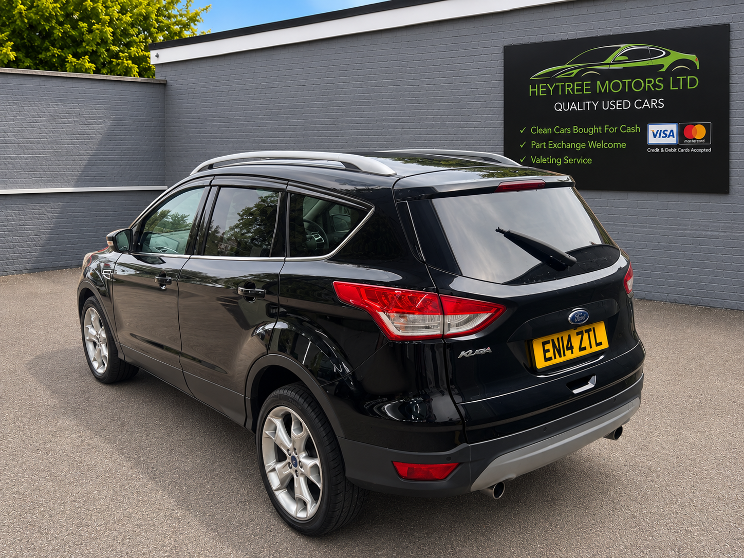 Ford Kuga 2014 - Cars in Blackpool