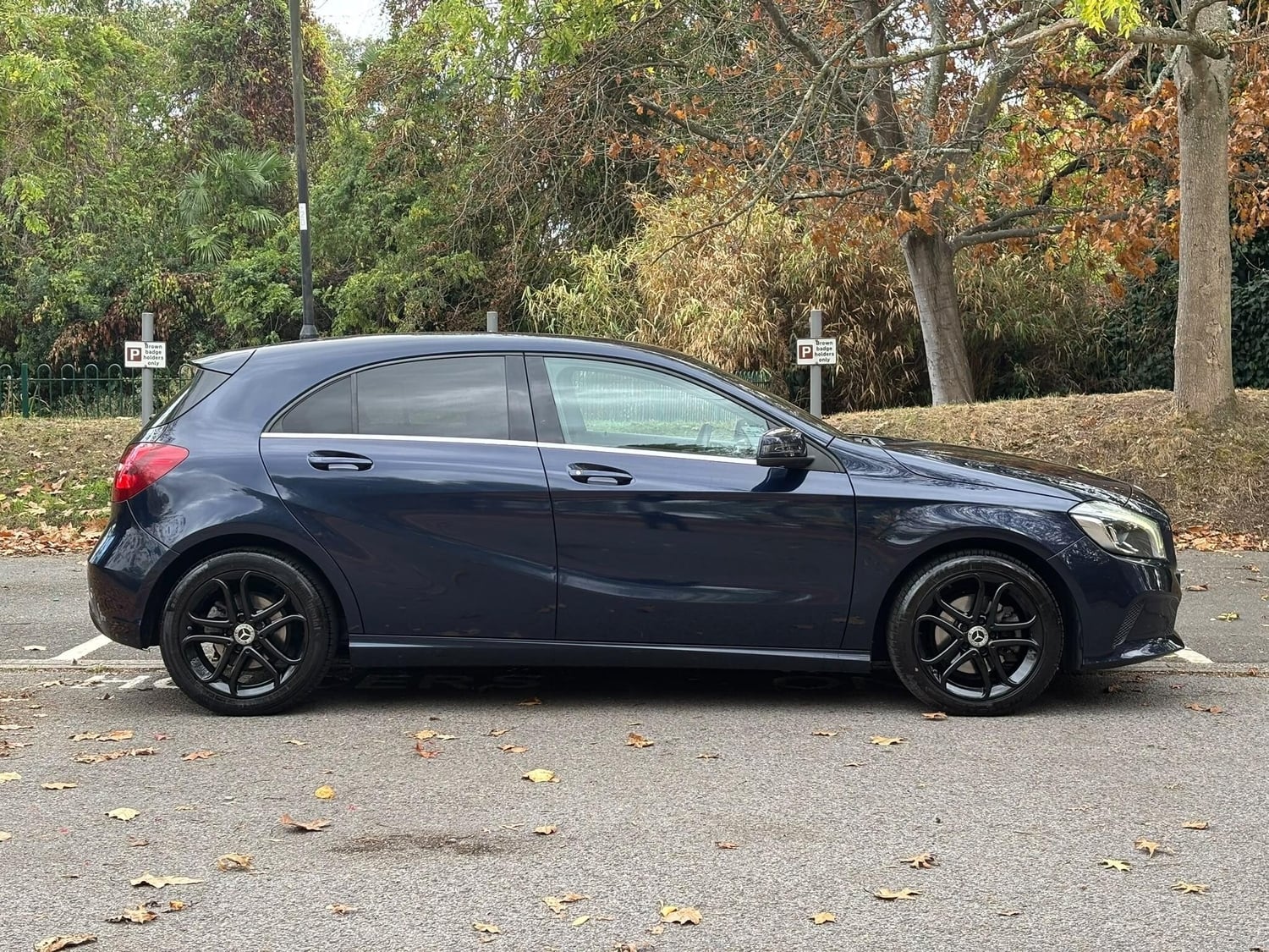 [ berth ]Mercedes-Benz A Class