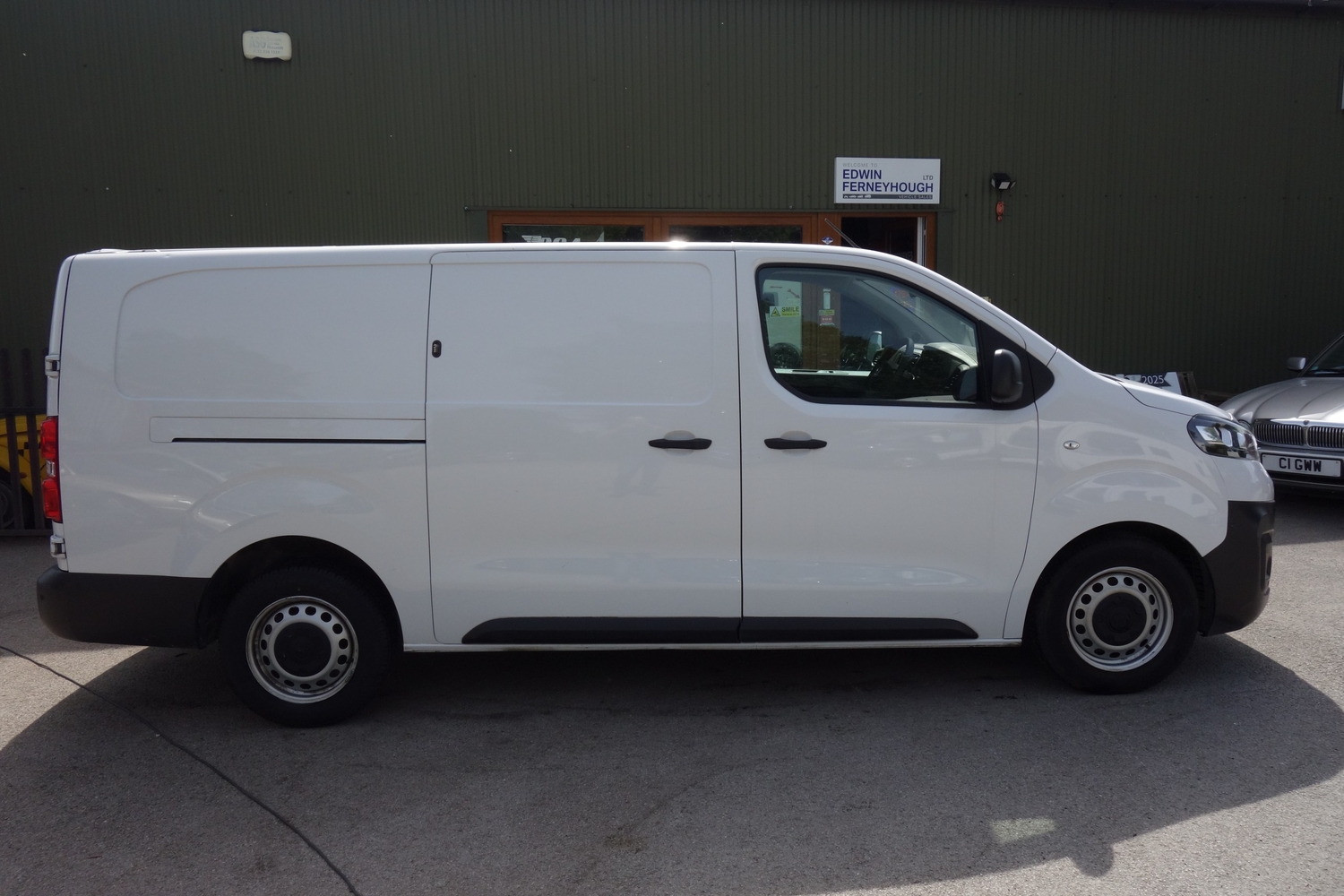 Vauxhall Vivaro Rugeley