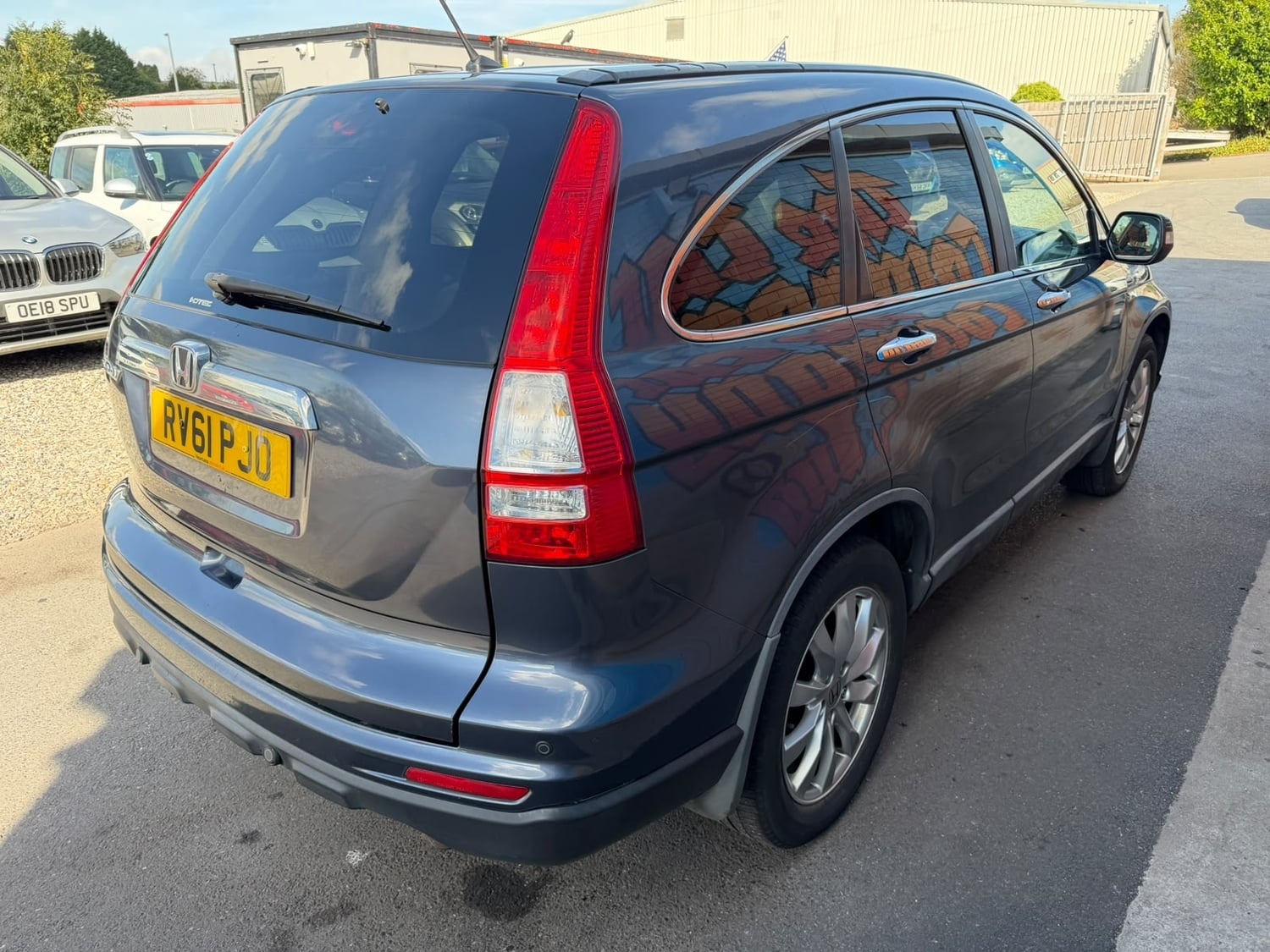 Honda CR-V 2011 - Cars in Paignton