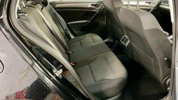 Volkswagen Golf 2014 - Cars