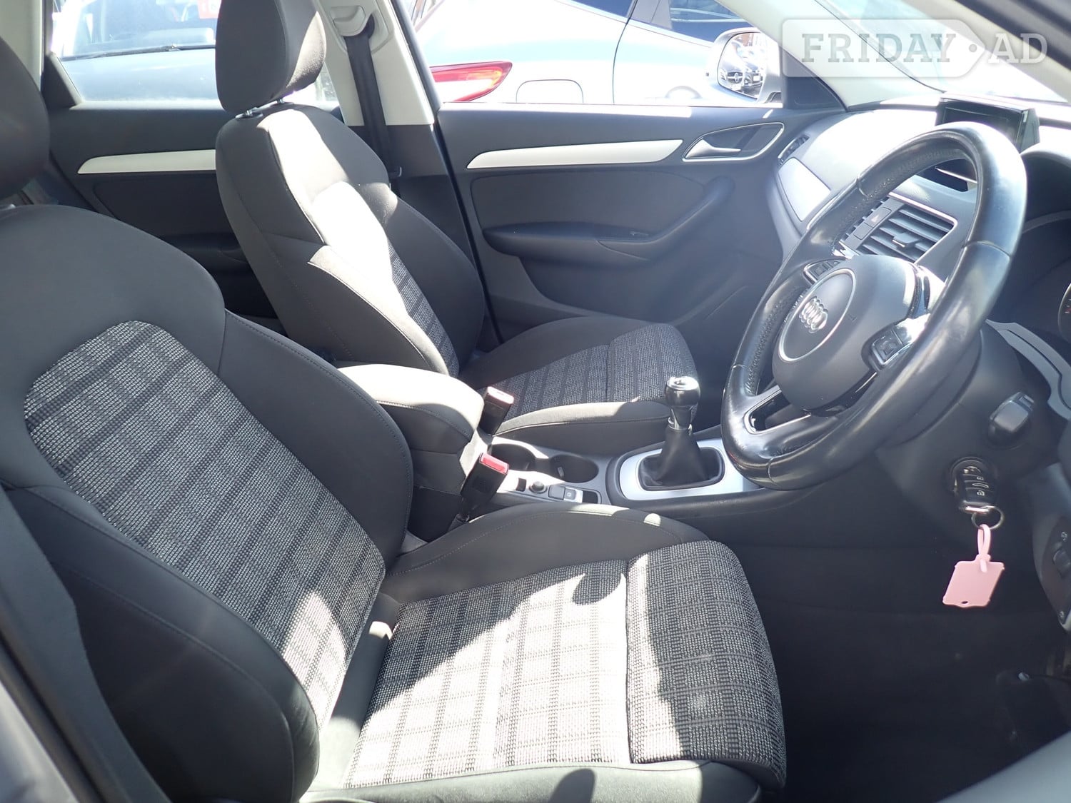 [ berth ]Audi Q3