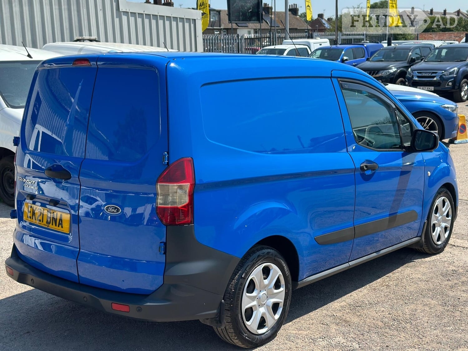 Ford Transit Courier 2021 - Vans & Commercial Vehicles