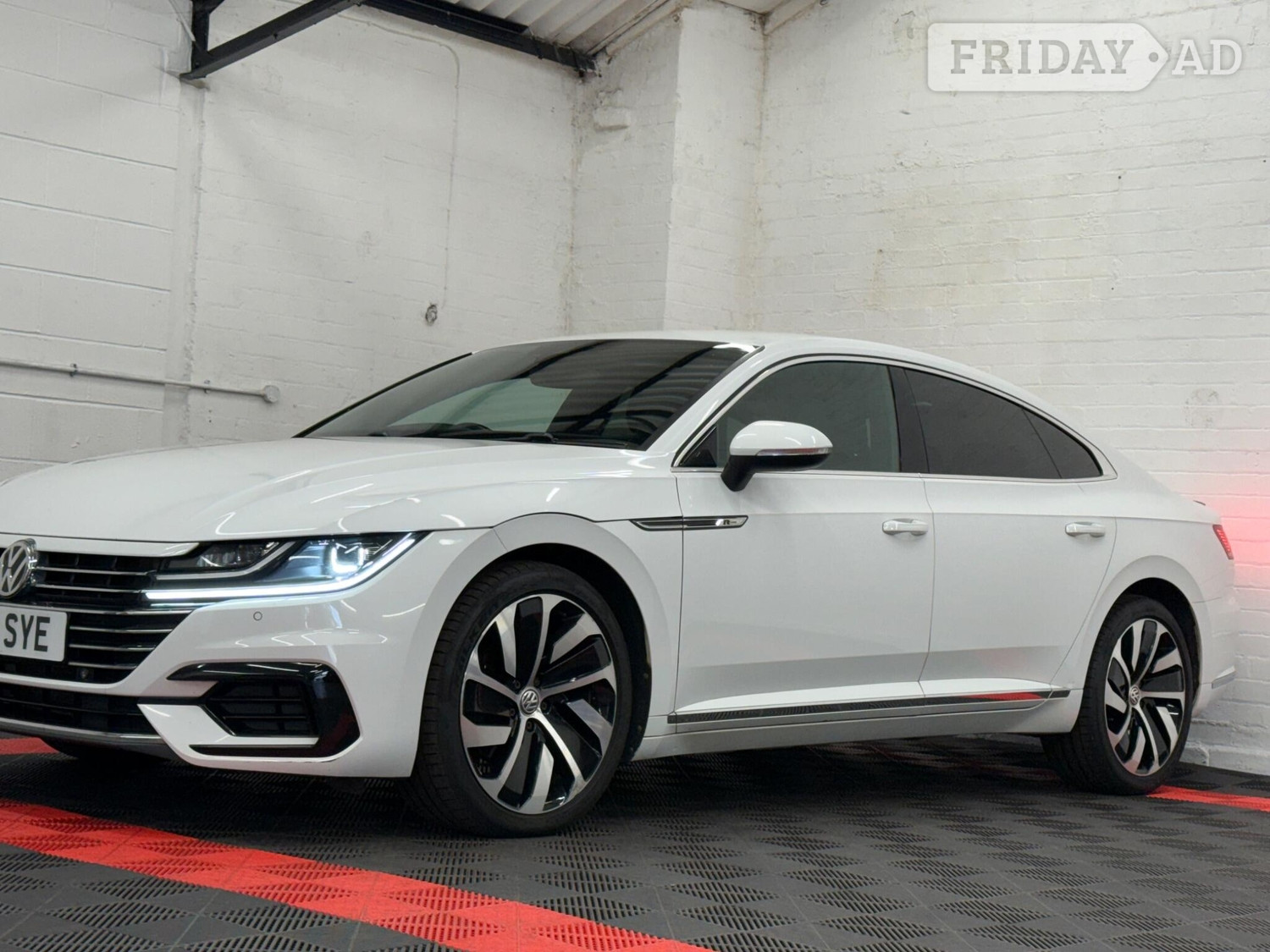 [ berth ]Volkswagen Arteon