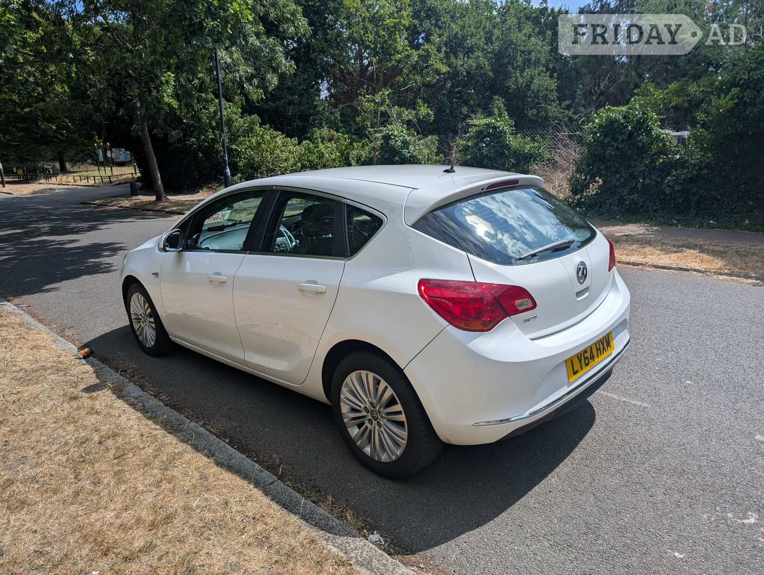 Vauxhall Astra 2014 - Cars