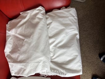 Island bed sheets and protectors