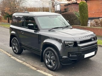 Land Rover Defender 90 2026