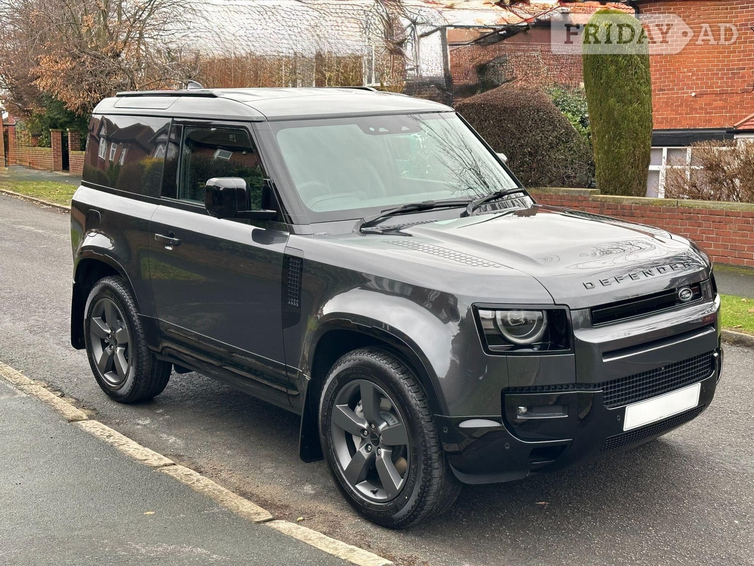 Land Rover Defender 90 2026 in Leeds