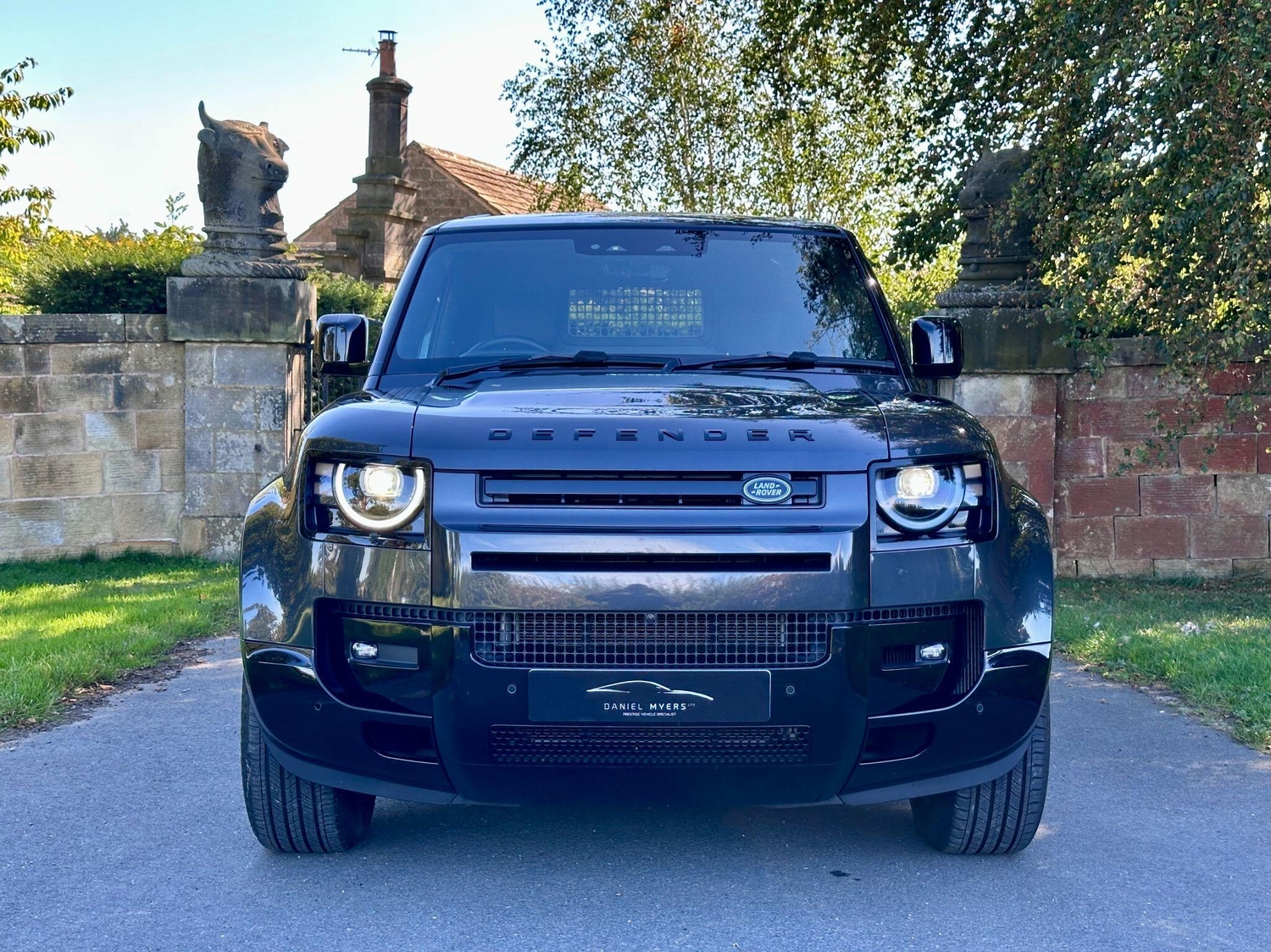 Land Rover Defender 90 Leeds