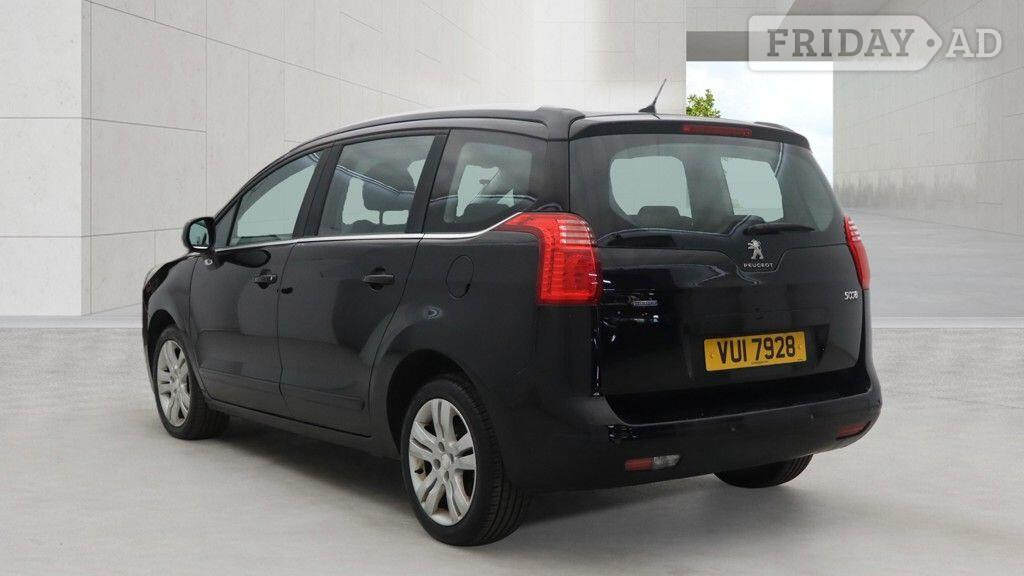 [ berth ]Peugeot 5008