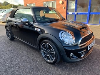 Mini Convertible 2012