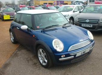 Mini Hatch 2004