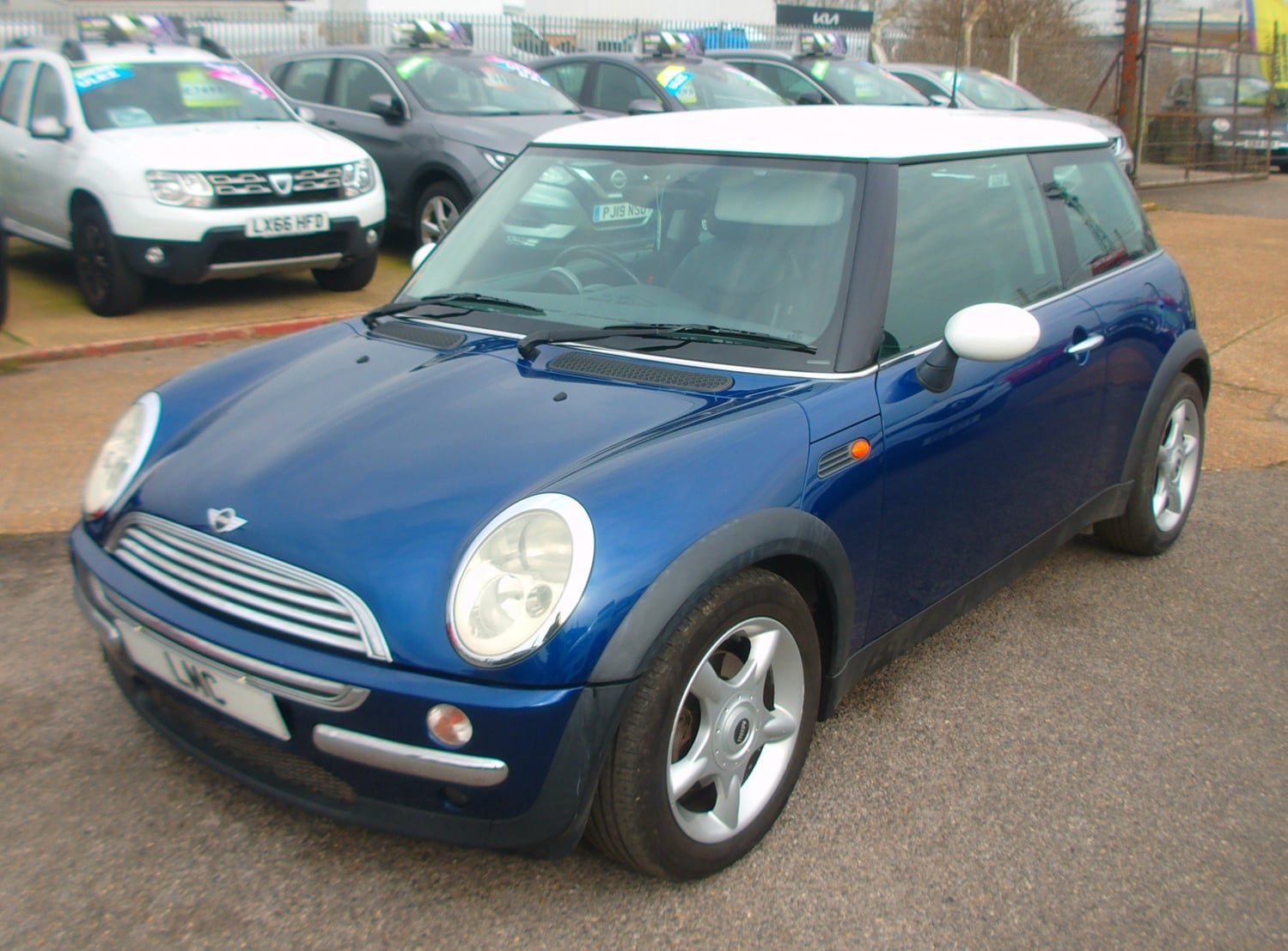 [ berth ]Mini Hatch