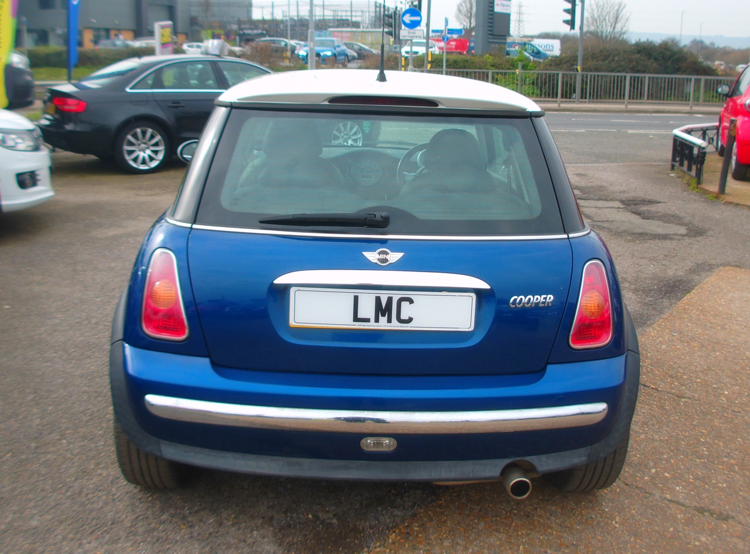 Mini Hatch 2004 - Cars