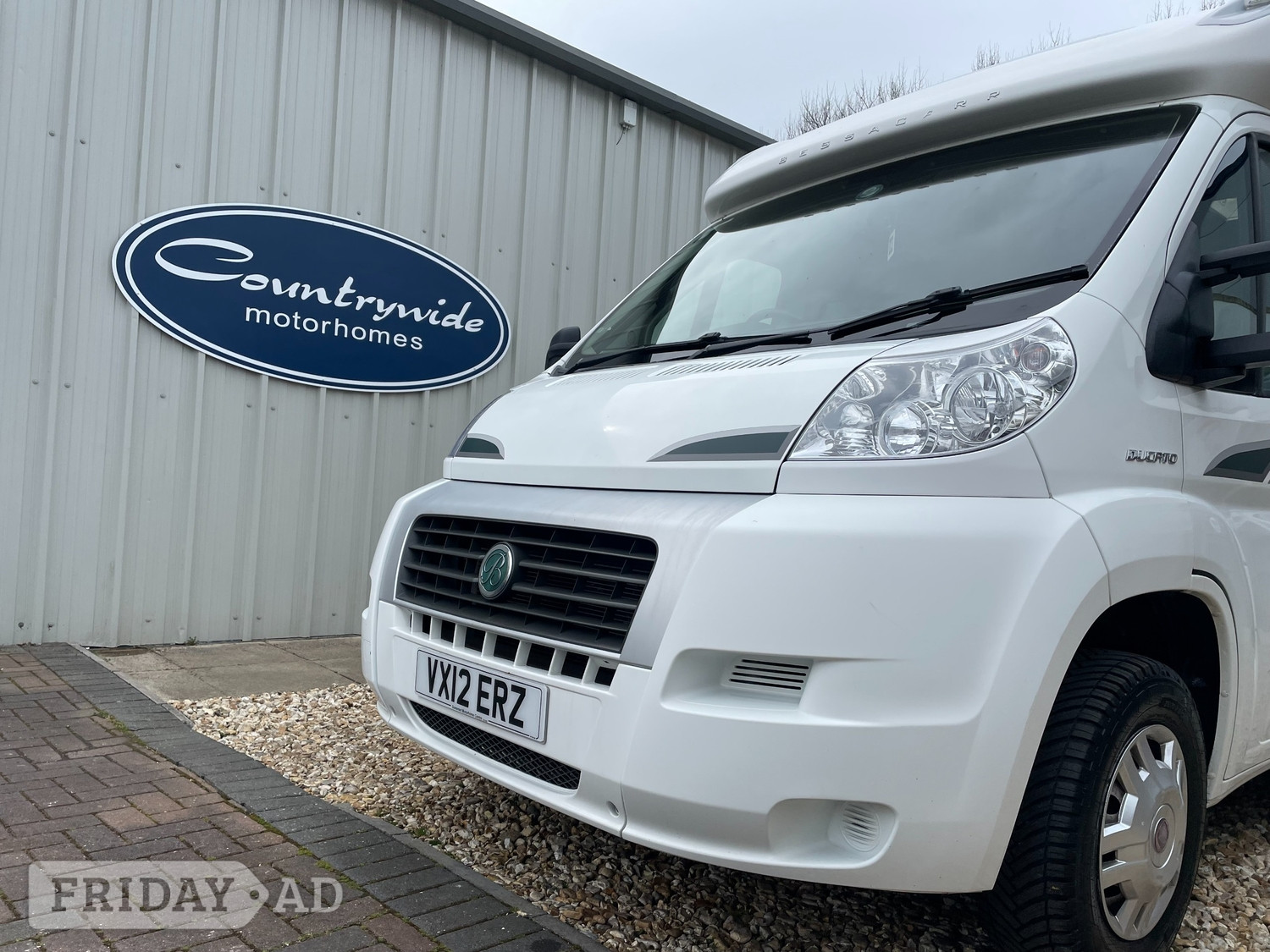Bessacarr E520 2012 - Motorhomes & Caravans