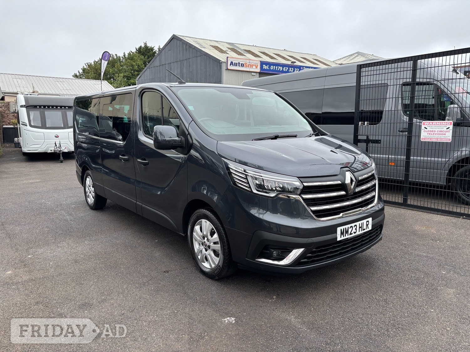 Renault Trafic 2023 in Bristol