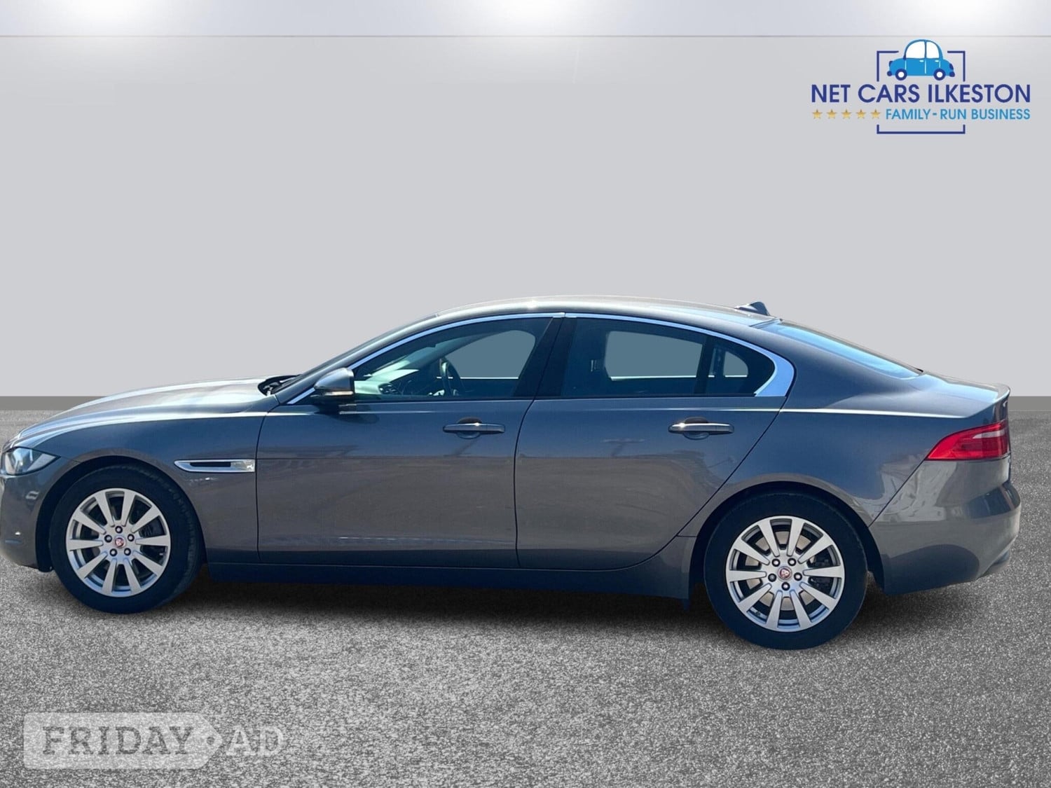 Jaguar XE 2015 - Cars