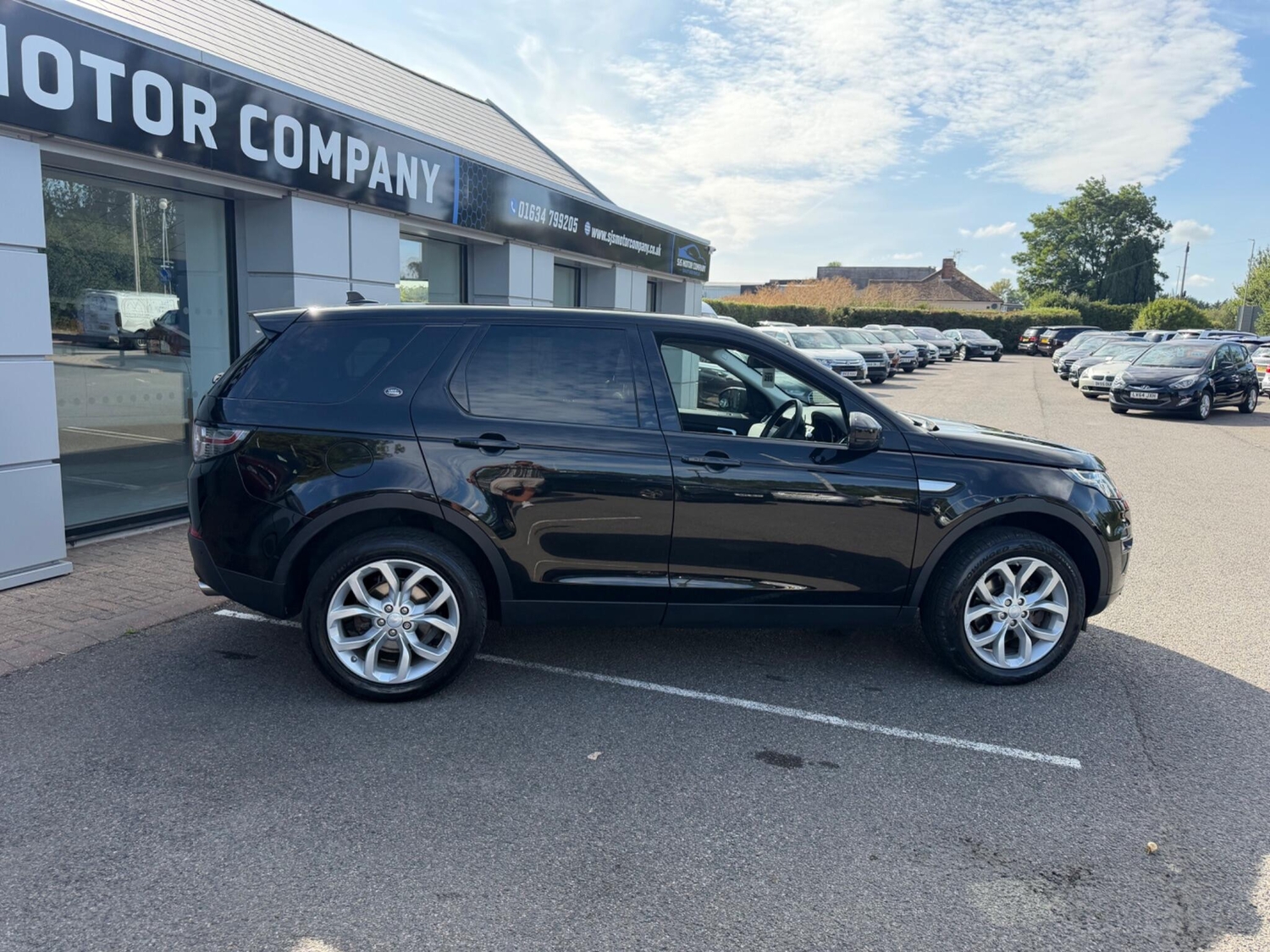 Land Rover Discovery Sport 2015 - Cars in Gillingham