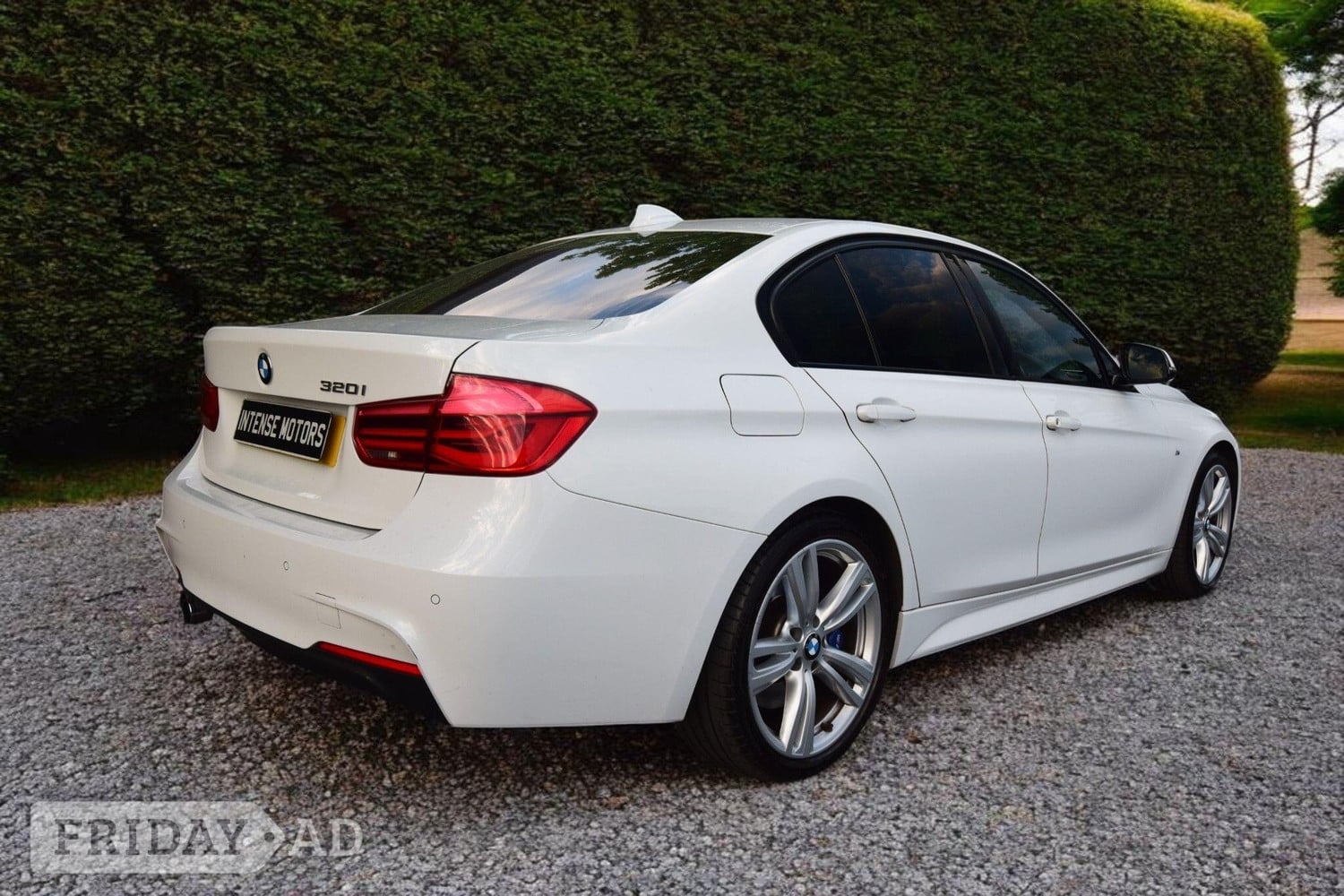 [ berth ]BMW 3 Series