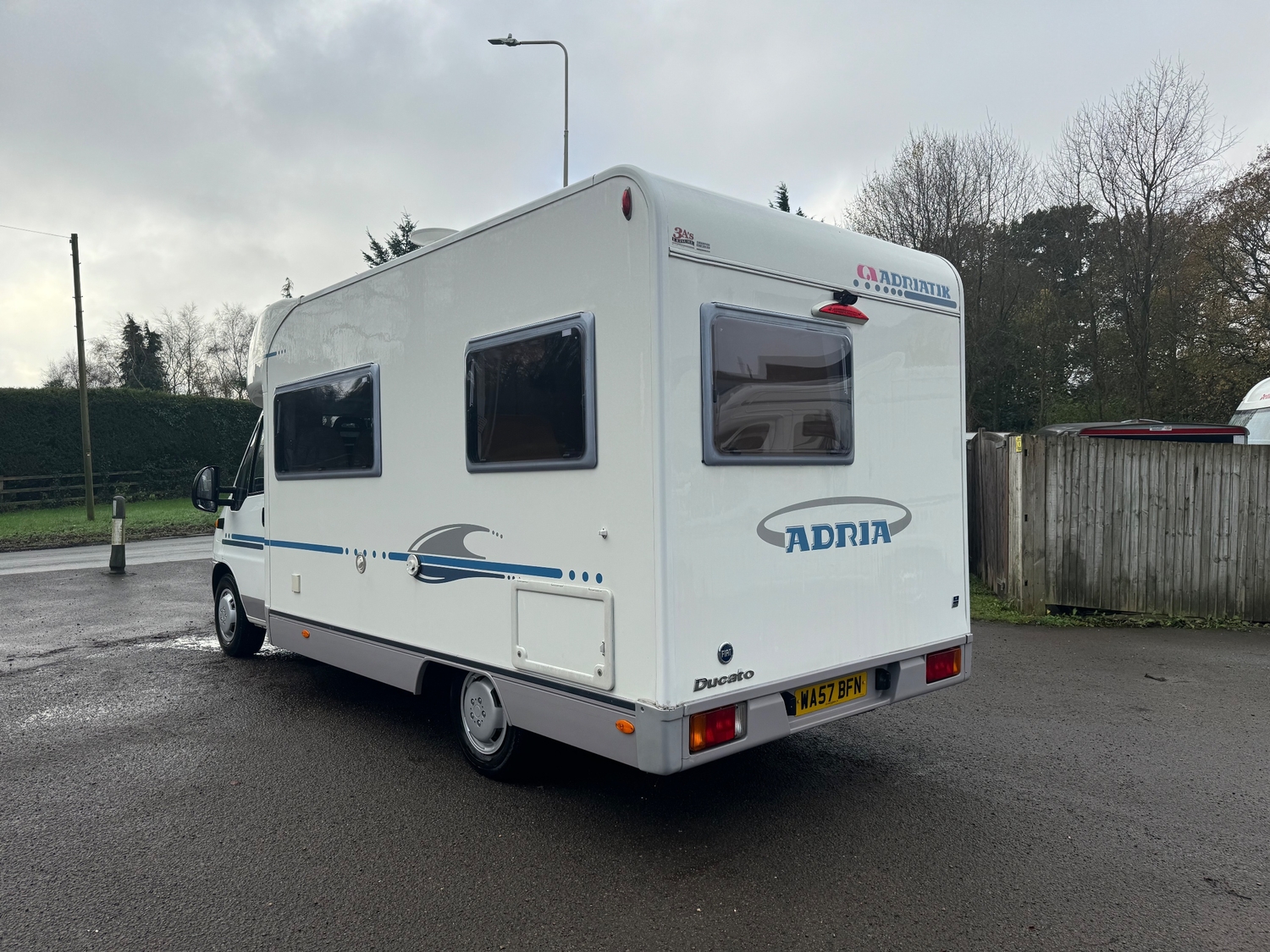 Adria Coral Sport S573 DS 2007 - Motorhomes & Caravans
