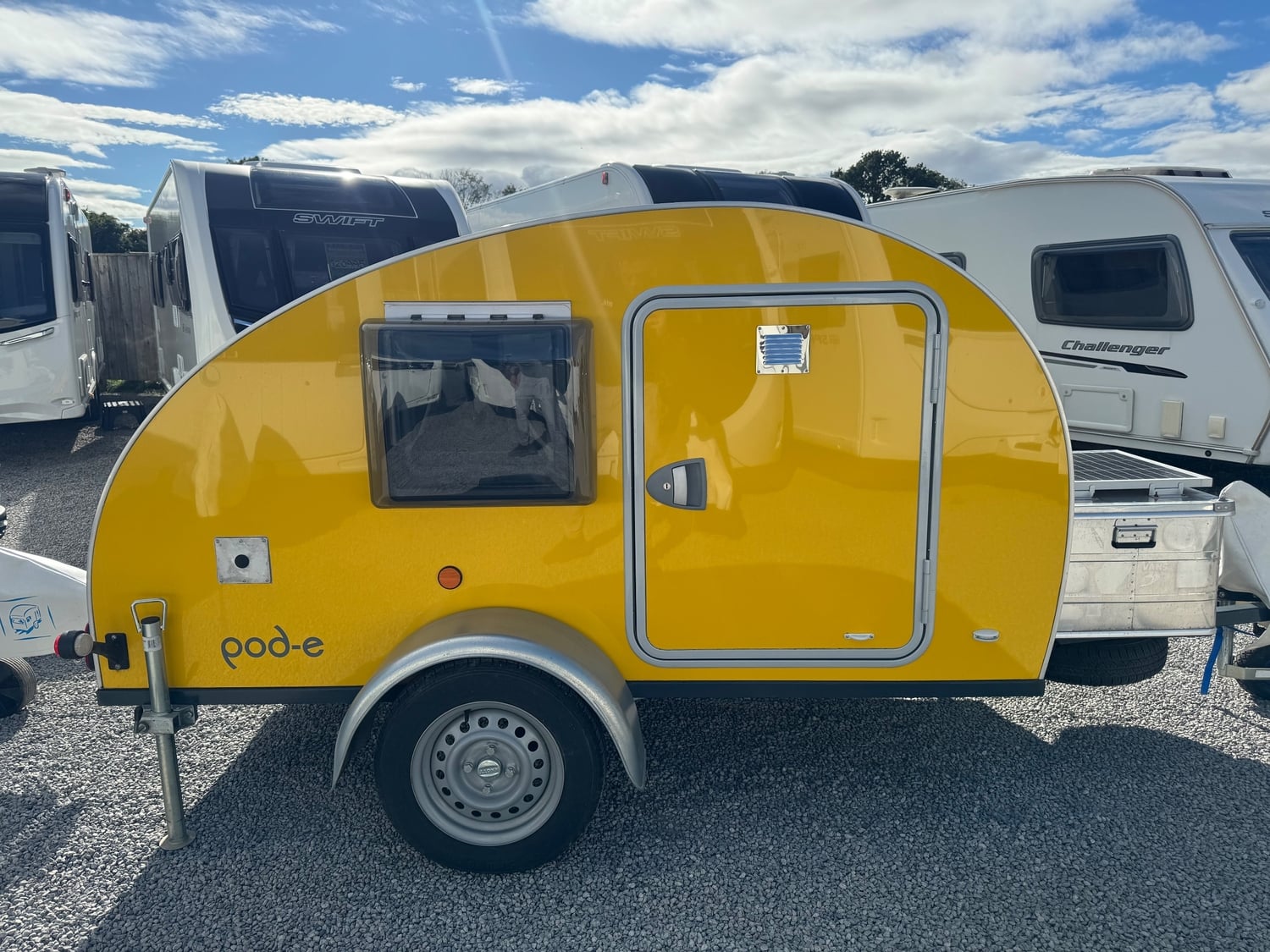 [ berth ]Teardrop Camper 