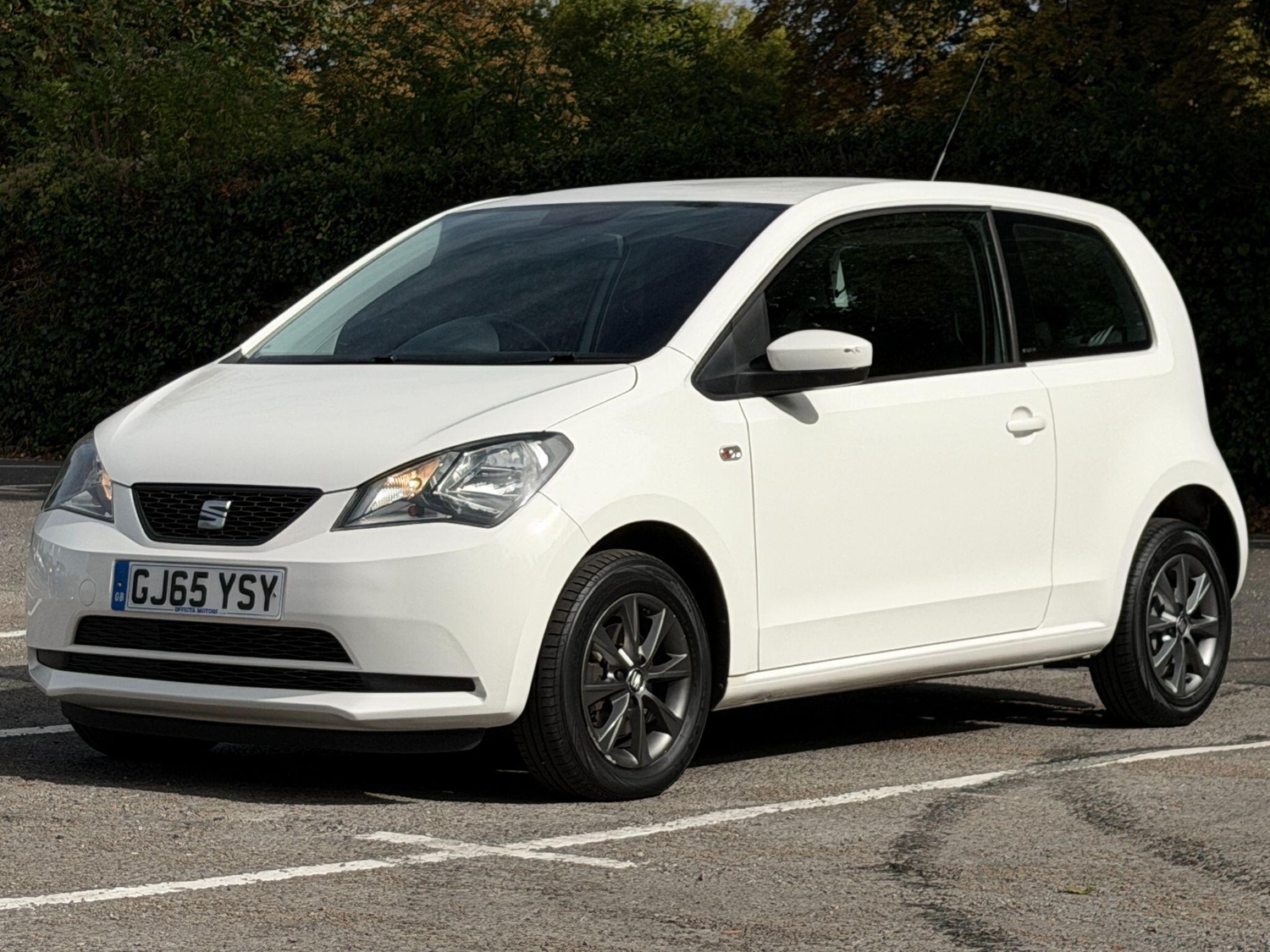 [ berth ]SEAT Mii