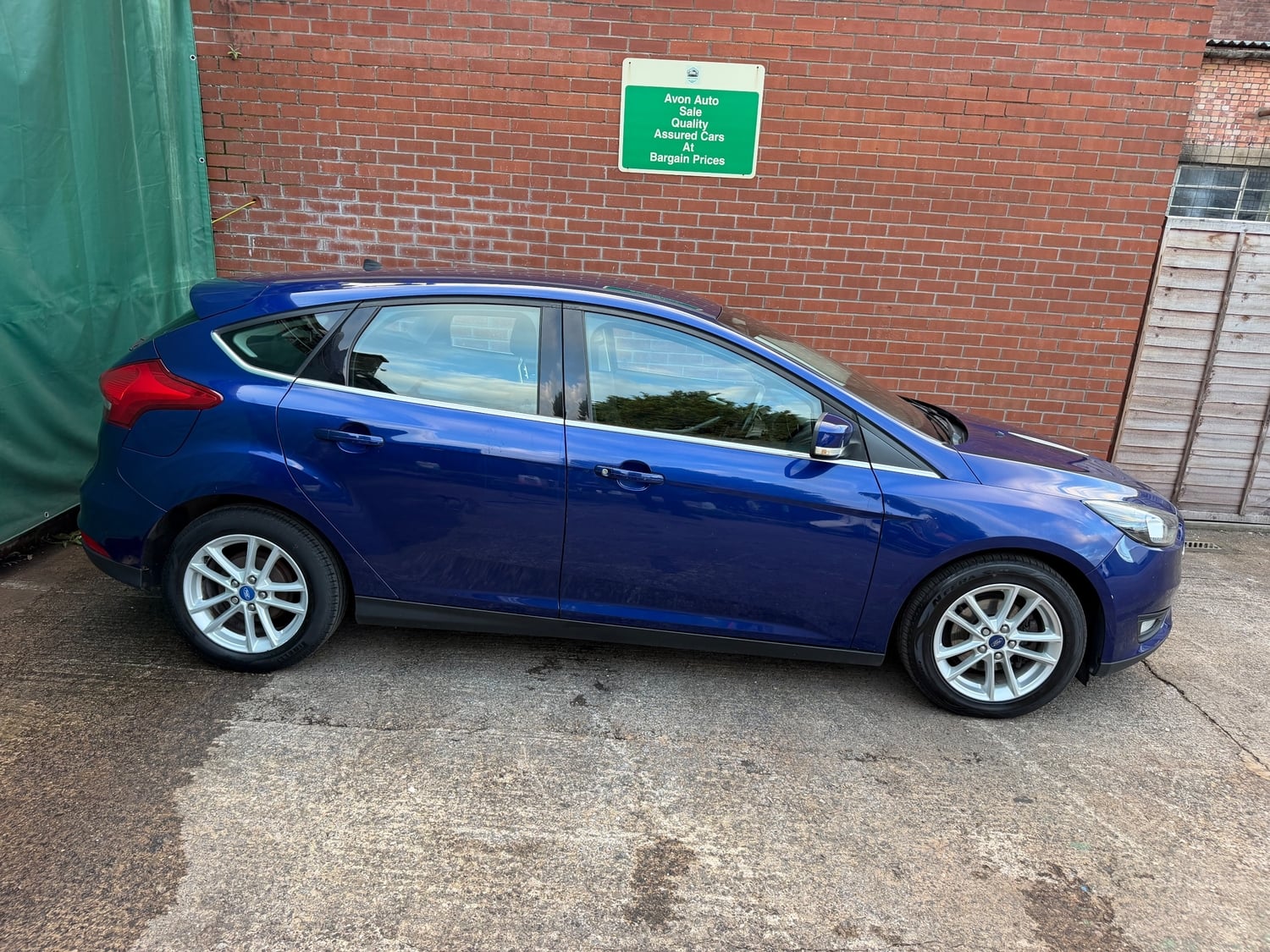 [ berth ]Ford Focus