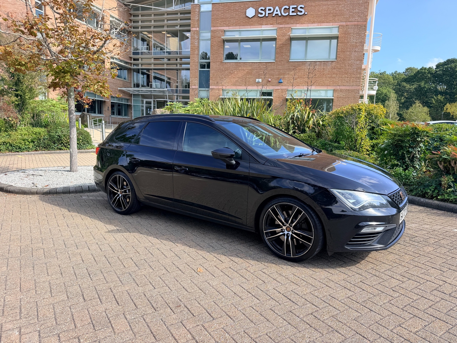 SEAT Leon 2020 - Cars