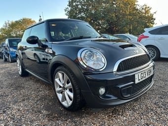 Mini Hatch 2013
