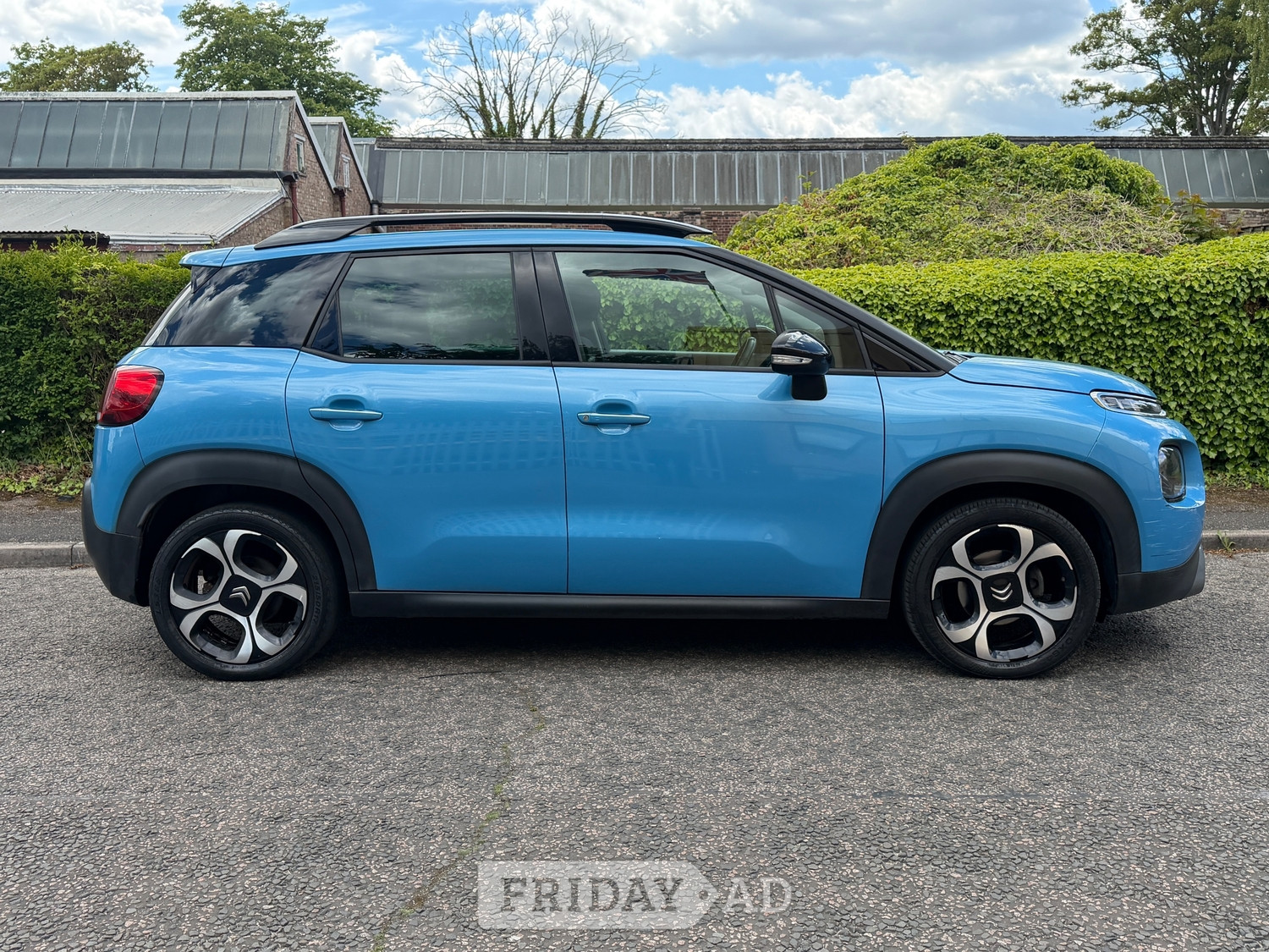 [ berth ]Citroen C3 Aircross
