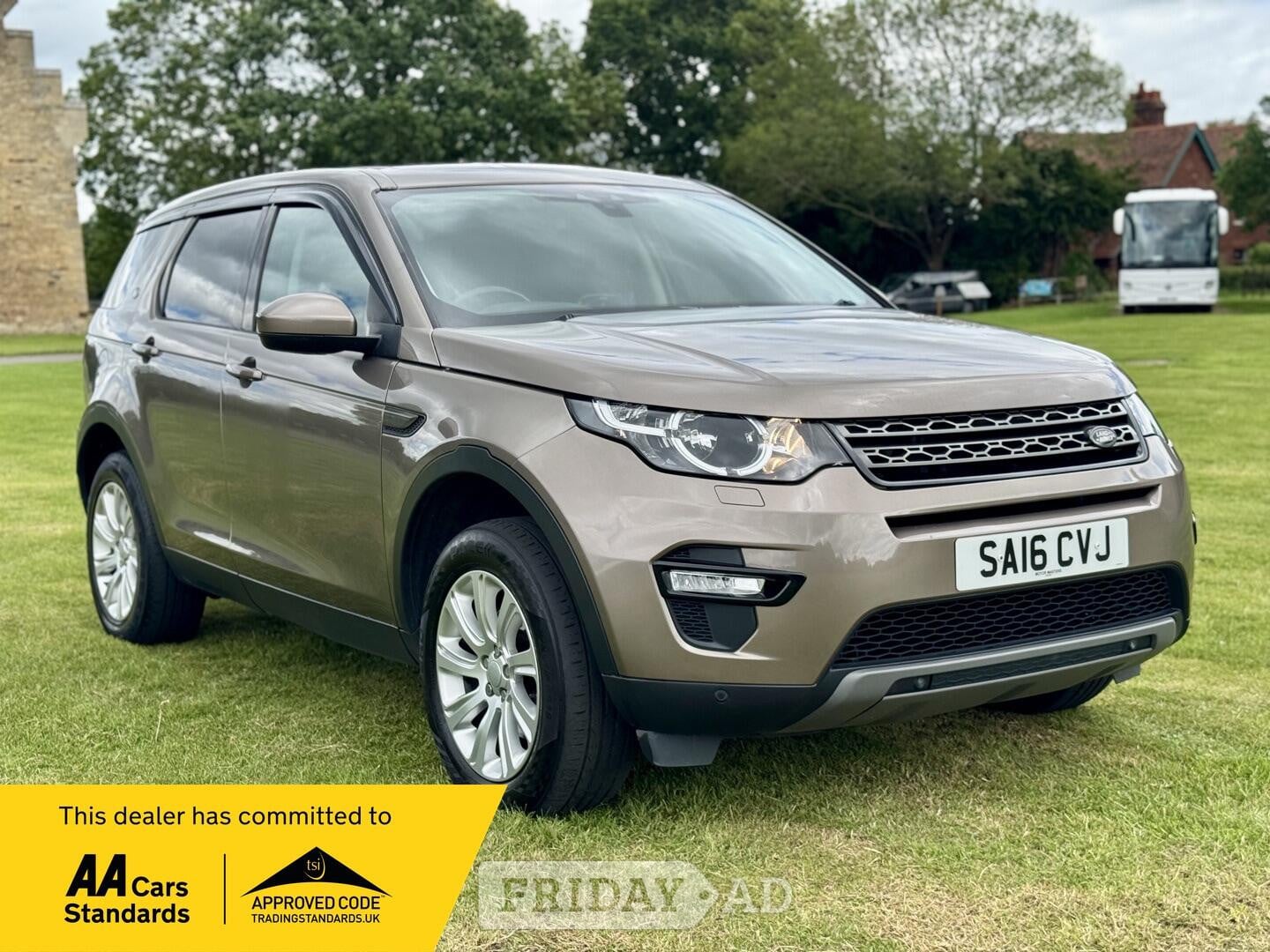 Land Rover Discovery Sport 2016 in Bedford