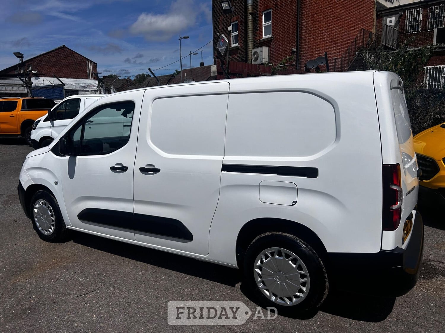Peugeot Partner 2022 - Vans & Commercial Vehicles