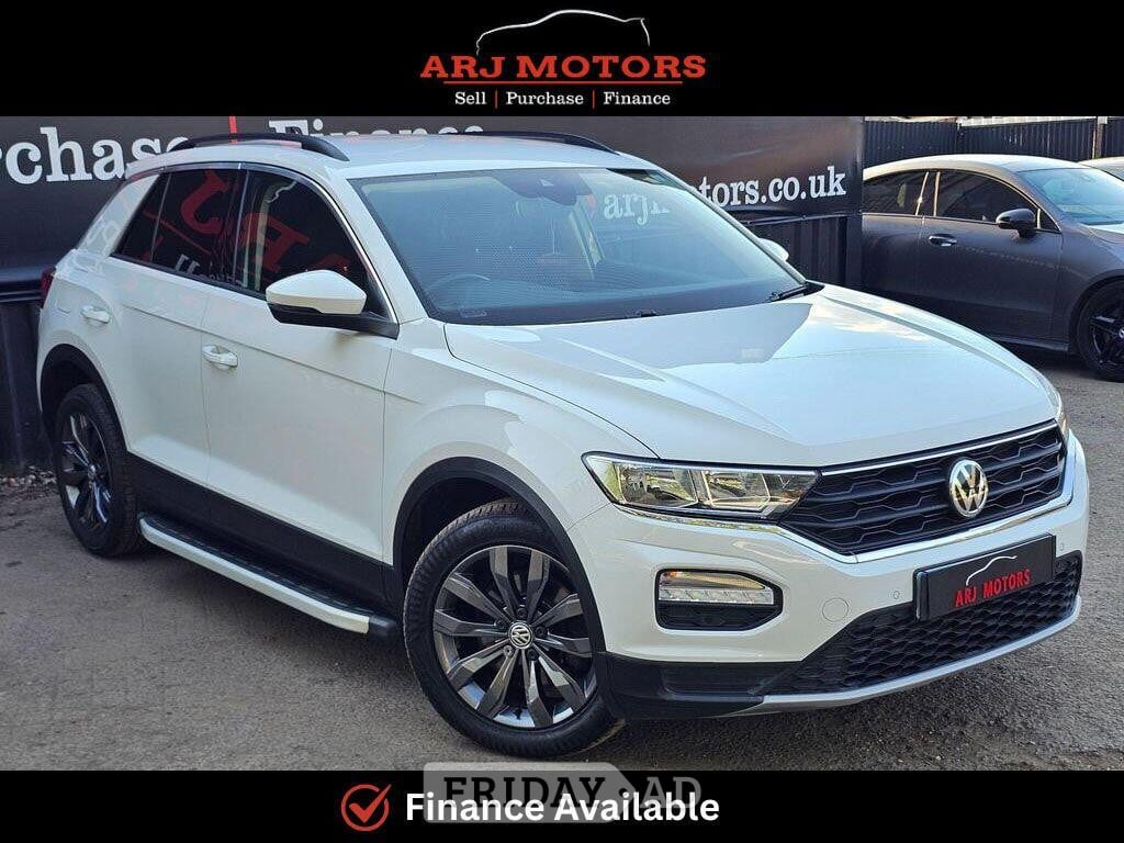 Volkswagen T-Roc 2018 in Addlestone