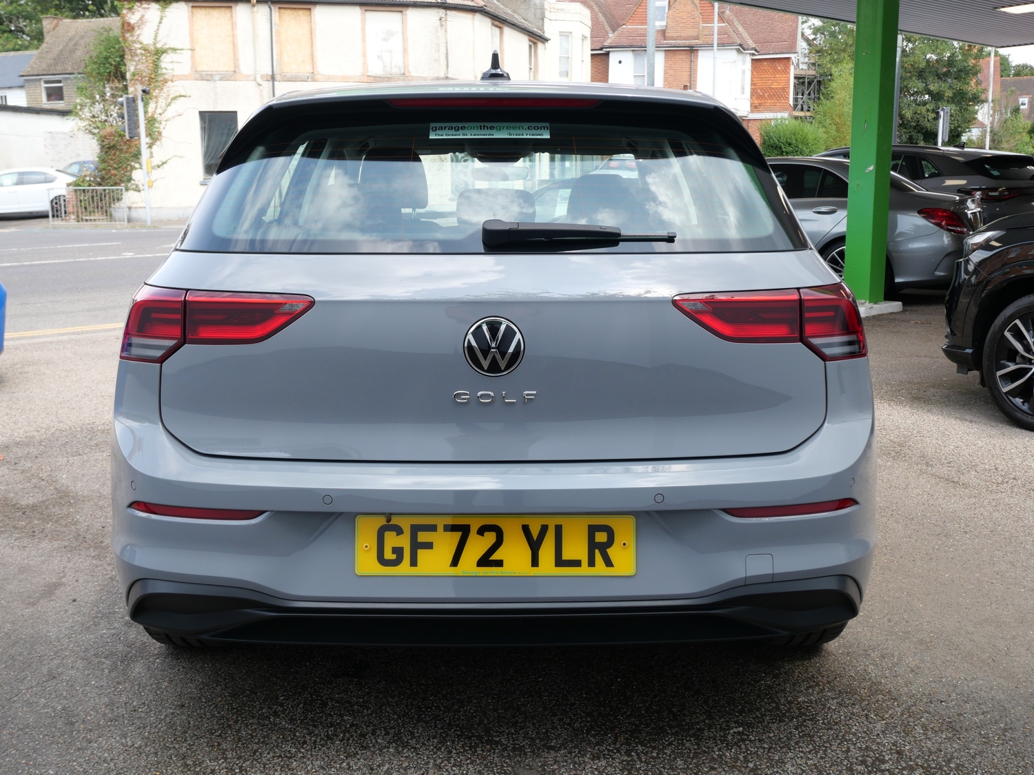 Volkswagen Golf 2022 - Cars