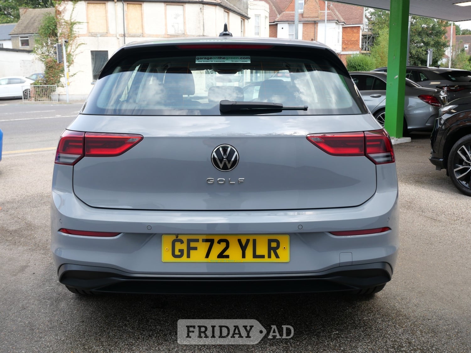 Volkswagen Golf 2022 - Cars