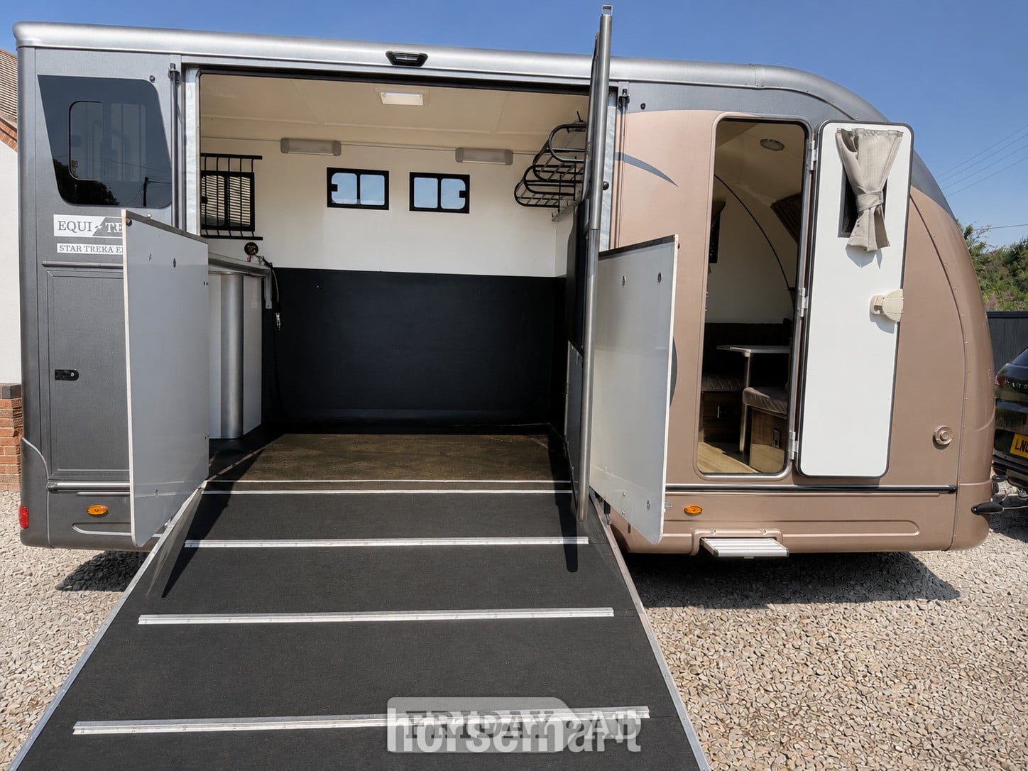 Equi-Trek Star-Treka Elite  Horse Trailer in Market Drayton