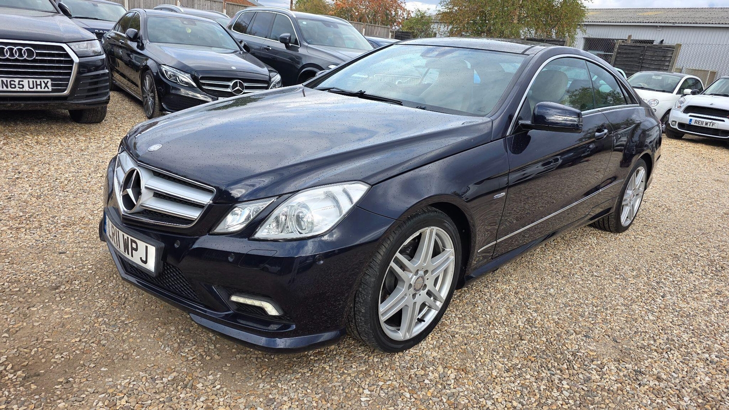 [ berth ]Mercedes-Benz E Class
