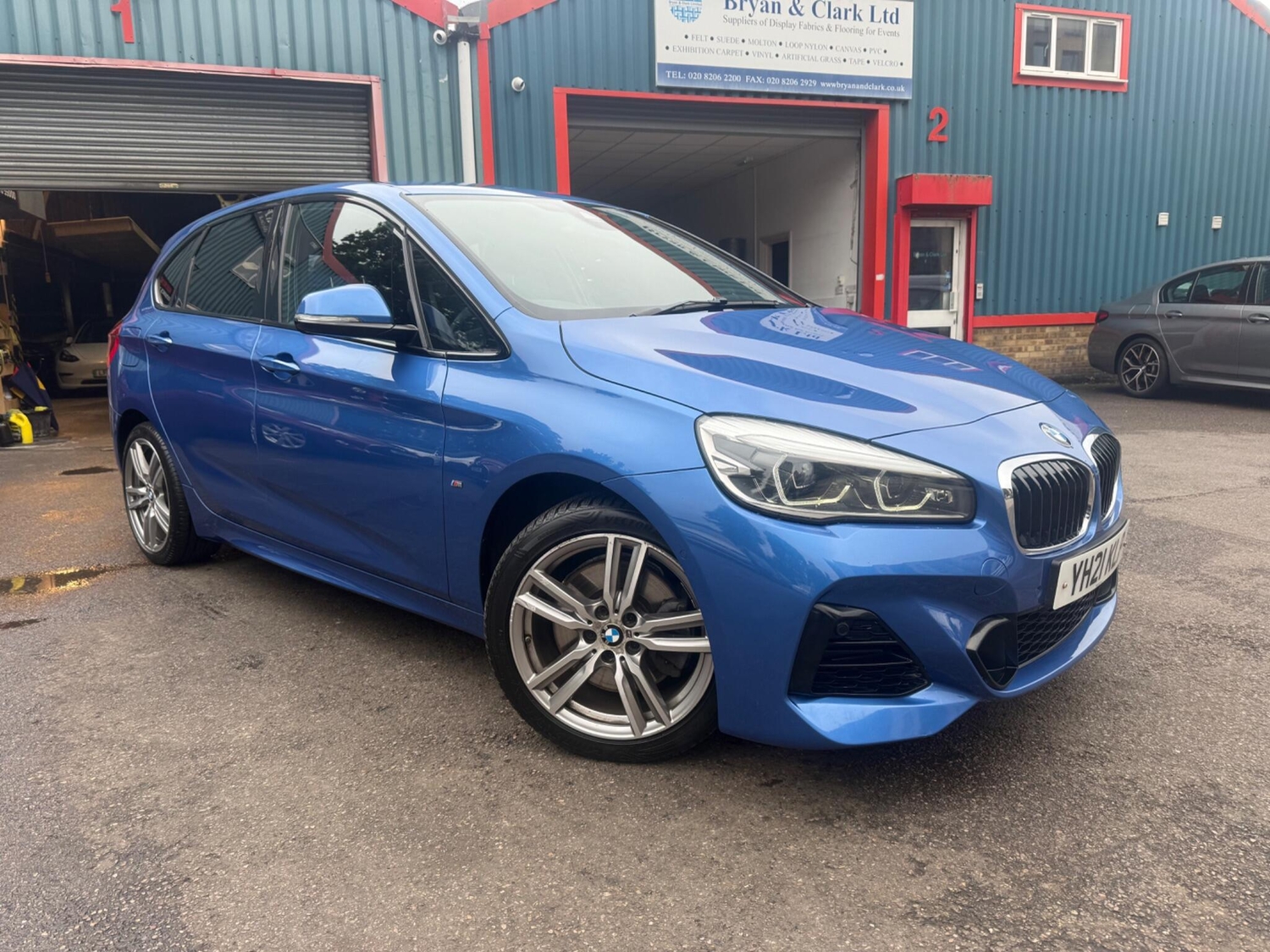 [ berth ]BMW 2 Series Active Tourer