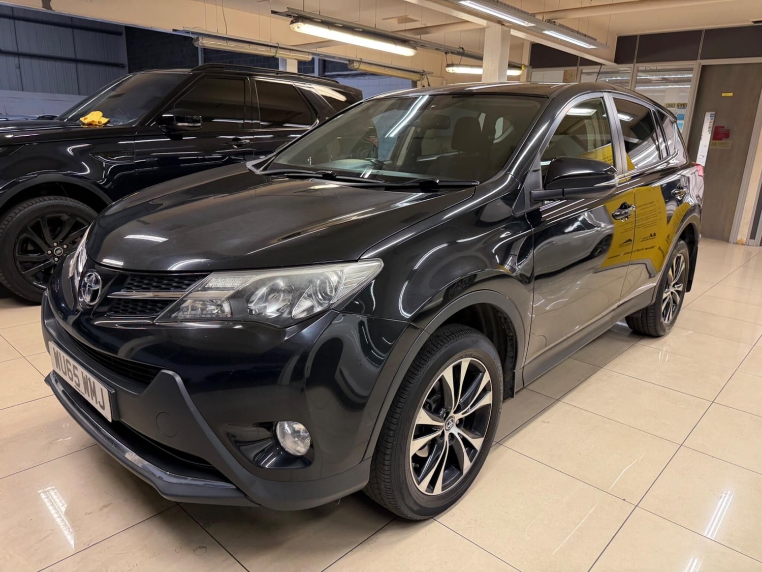 Toyota RAV4 2015 - Cars in Rotherham