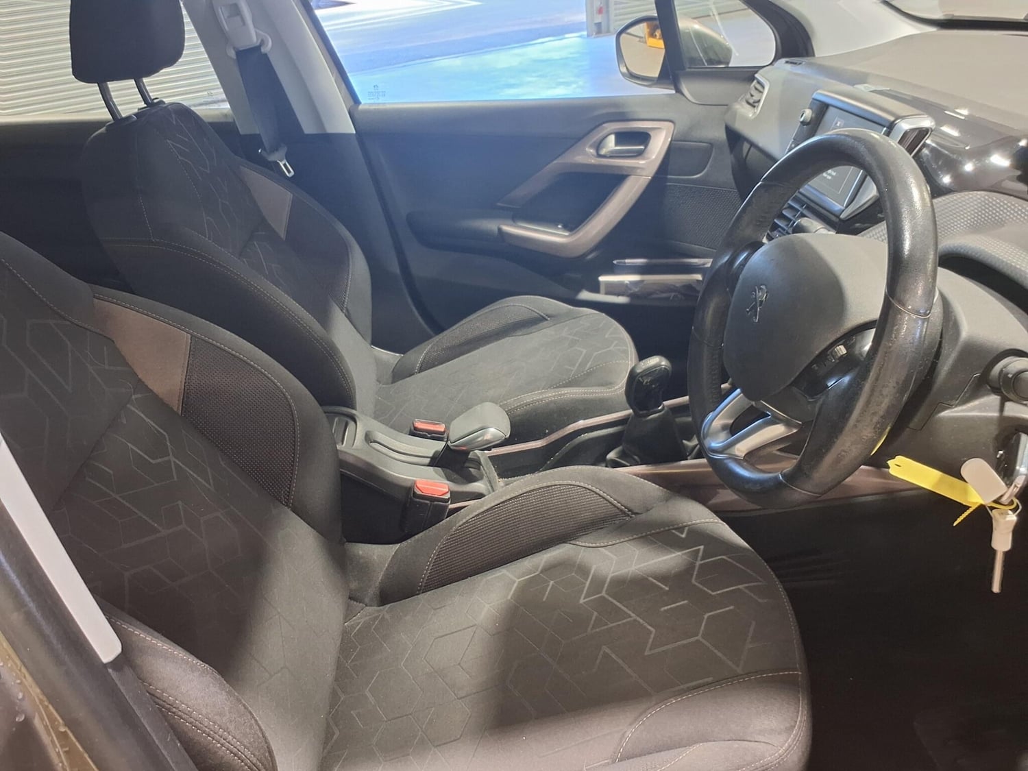 2015 Peugeot 2008 1.6 BlueHDi Active Euro 6 5dr - Cars