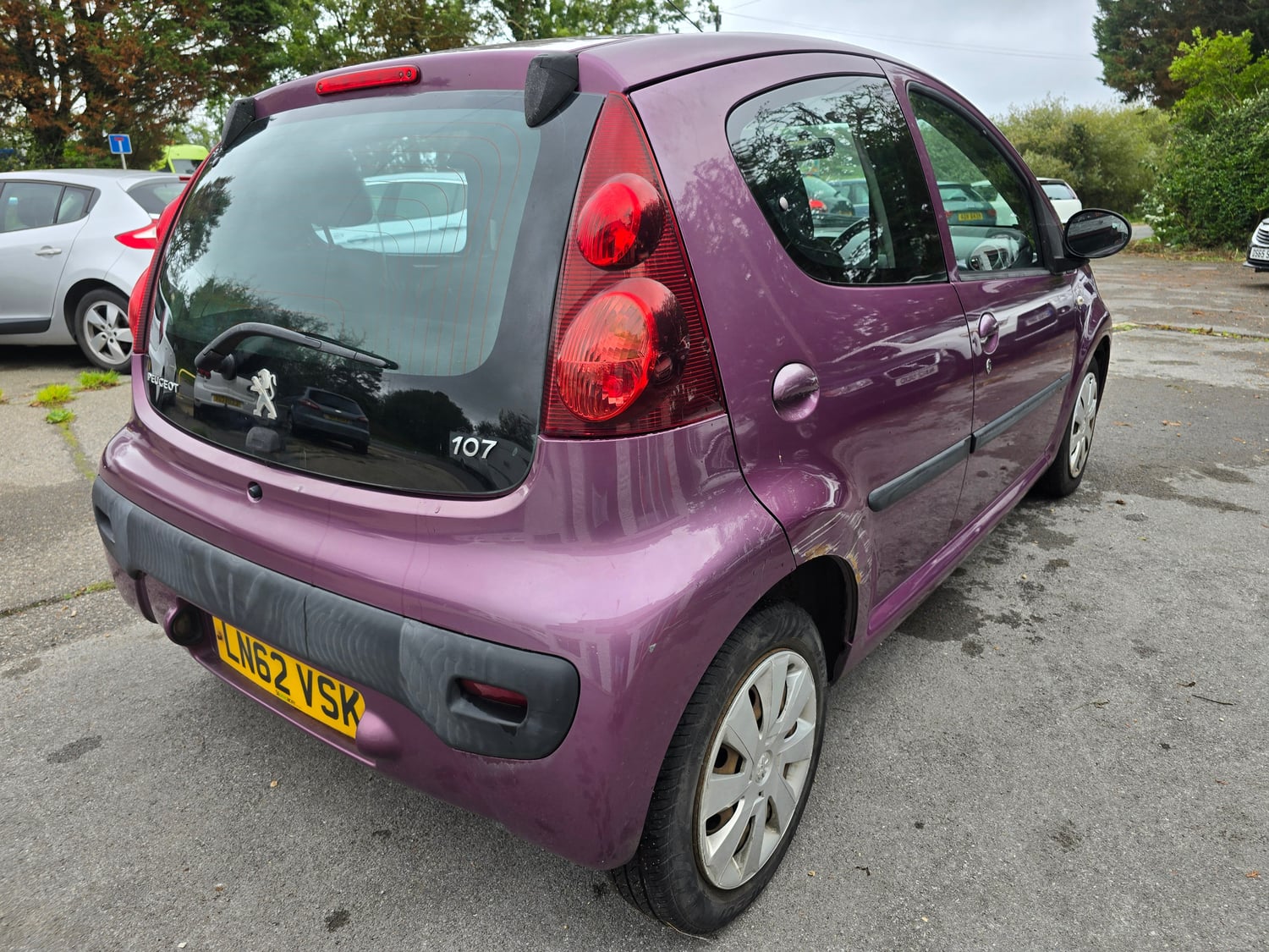Peugeot 107 2012 - Cars