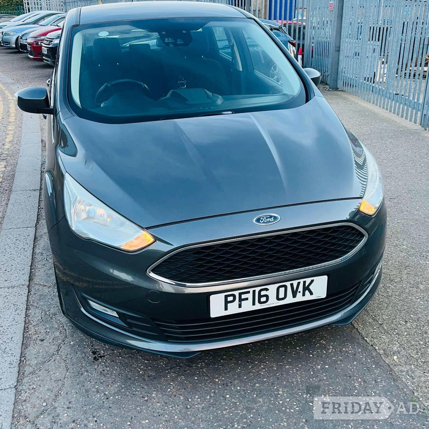 [ berth ]Ford C-MAX