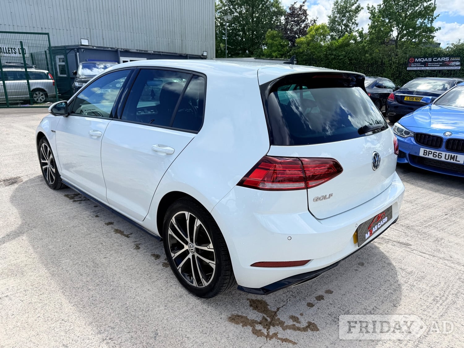 [ berth ]Volkswagen Golf
