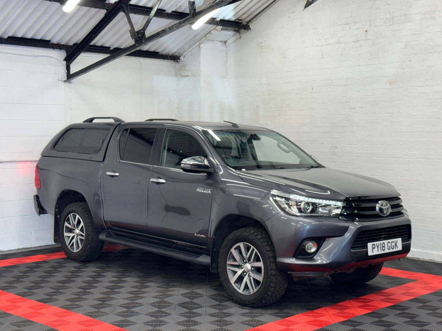 Toyota Hilux 2018 - Vans & Commercial Vehicles in Birmingham