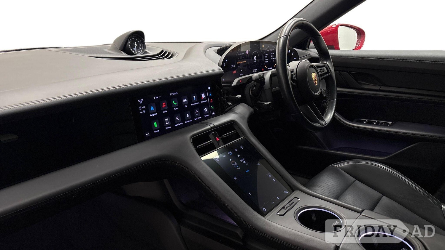 Porsche Taycan 2023 - Cars
