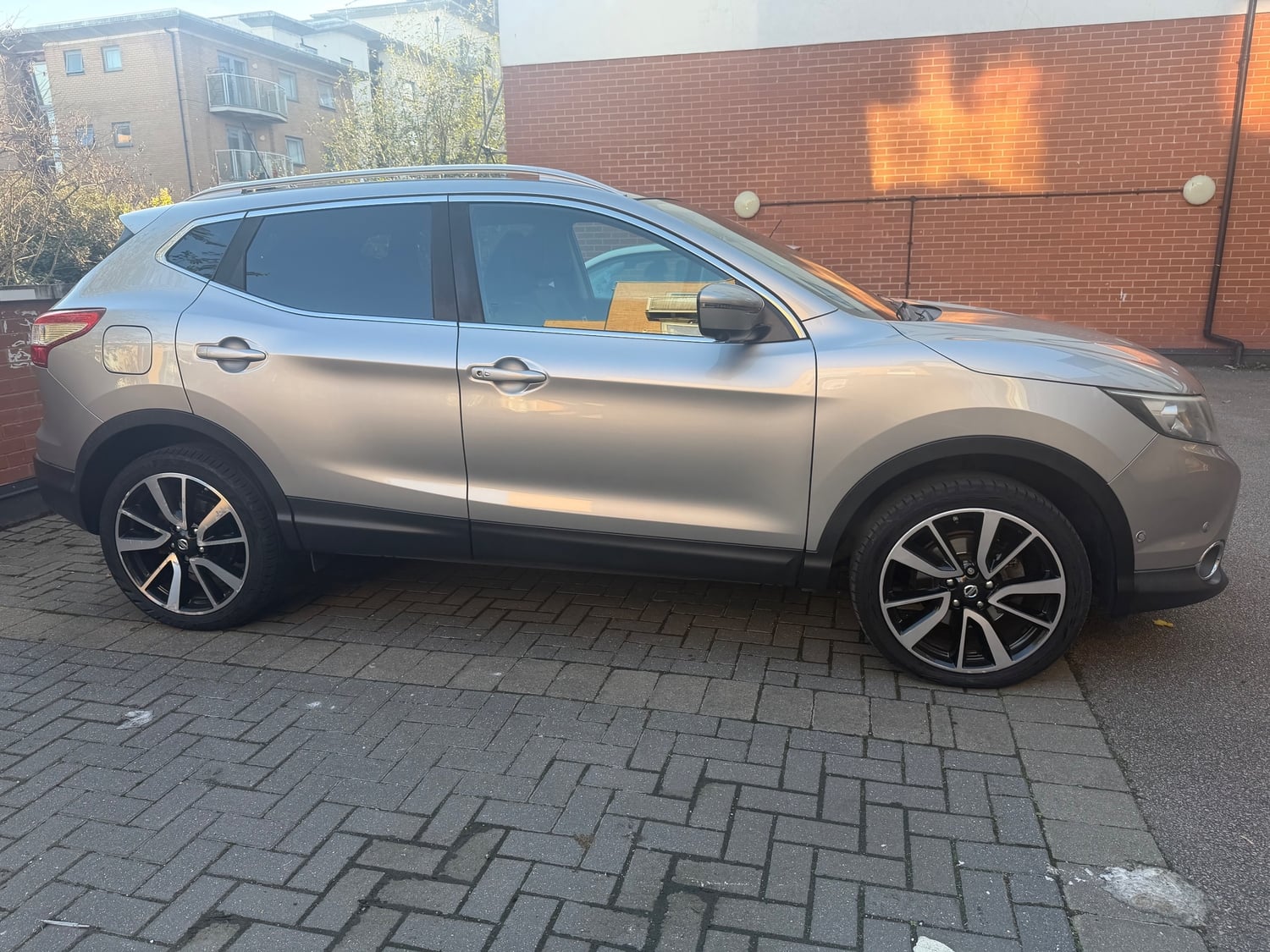 [ berth ]Nissan Qashqai