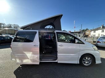 Toyota Alphard 2008