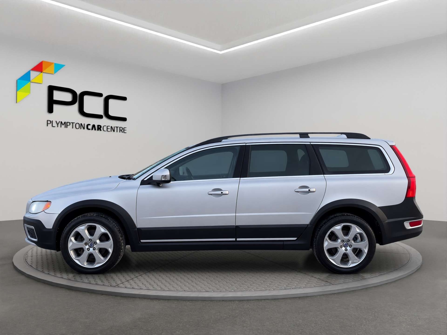 Volvo XC70 2010 - Cars